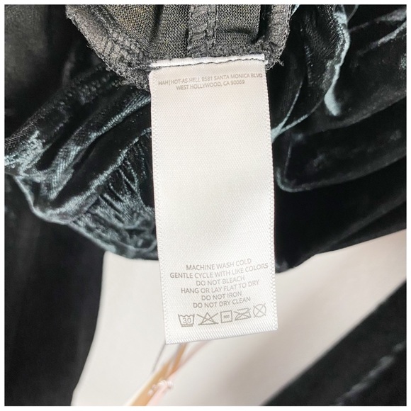 NWT Free People x Hot As Hell Beg 2 Differ Black Velvet Bodysuit Size Medium - Picture 12 of 12